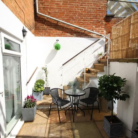 The Courtyard Apartment Royal Royal Leamington Spa Exterior foto